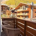 Saaserhof Apartment *