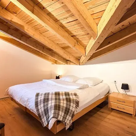 Saaserhof Lägenhet